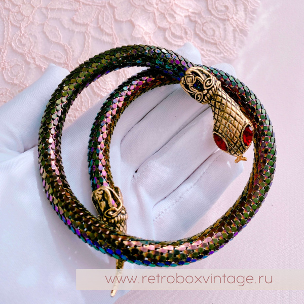 DL AULD Ожерелье-чокер "Змейка-хамелеон с красными глазками" mesh-сетка