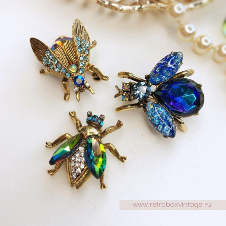 SWEET ROMANCE Трио брошей "Радужные пчелки: экзотик в золоте" (3 шт)