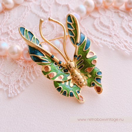 MFA Брошь «Парящая бабочка»