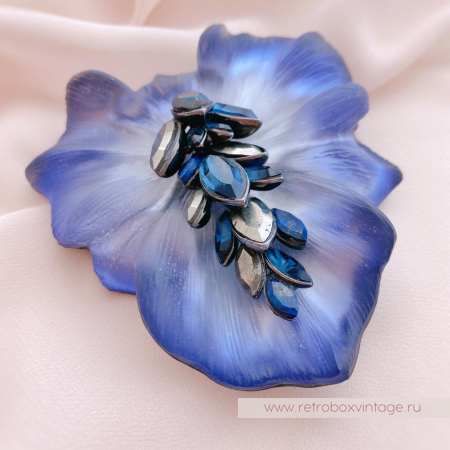 ALEXIS BITTAR Брошь «Заснеженная космическая фиалка бант»