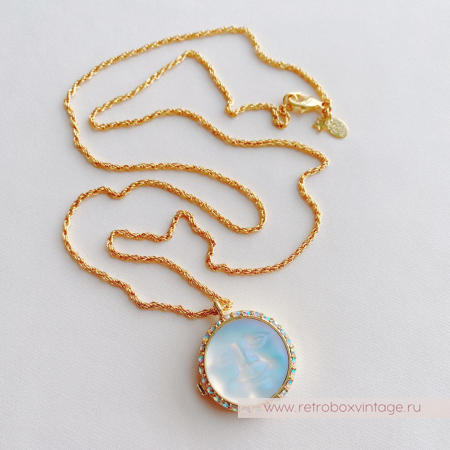 KIRKS FOLLY Кулон-локет на цепочке «Лунный свет: светлая в золоте»