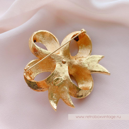 JOAN RIVERS Брошь «Бант-клевер» joan rivers