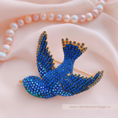 JOAN RIVERS Брошь «Синяя птица в полете»