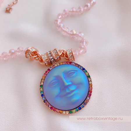 KIRKS FOLLY Колье магнитное «Радужная луна: голубая на розовых бусах»