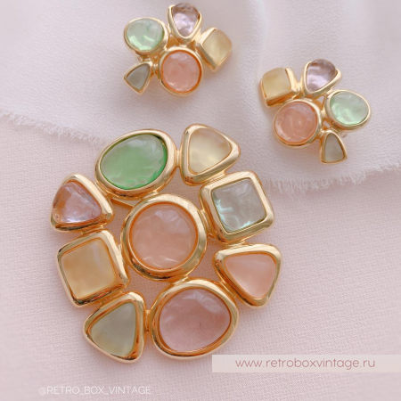 JOAN RIVERS Брошь «Шанель-пастель» (уценка)