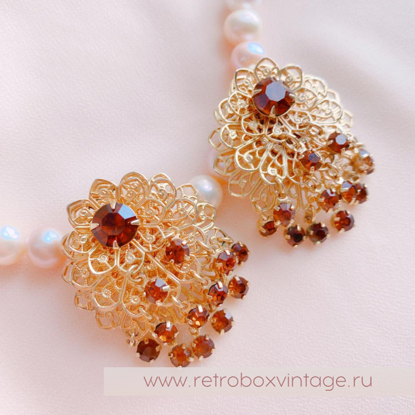 Клипсы «Шепот осени» с танцующими кристаллами