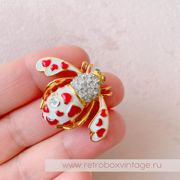 JOAN RIVERS Броши Пчелки земляника и сердечки