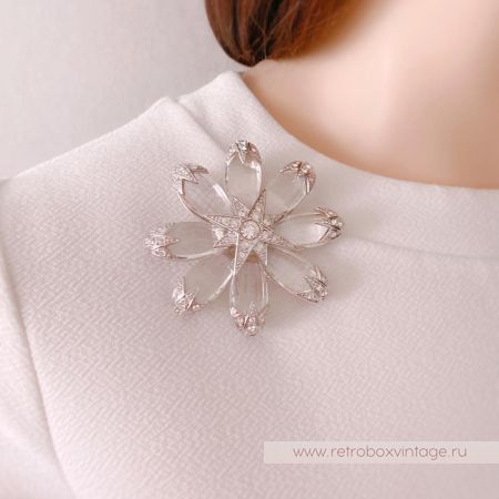 JOAN RIVERS Брошь «Хрустальная звезда»