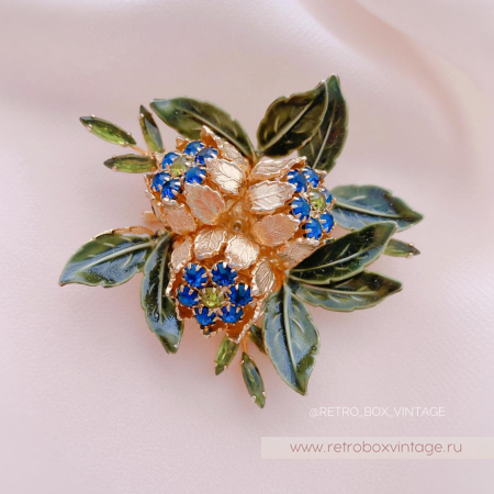 VENDOME Брошь «Хризантемы с синим»