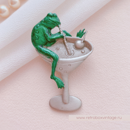 JJ / JONET JEWELRY Брошь "Лягушка и мартини"