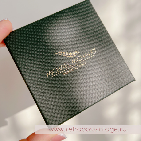 MICHAEL MICHAUD Фирменная коробка №2 (9х9х2,5 см)