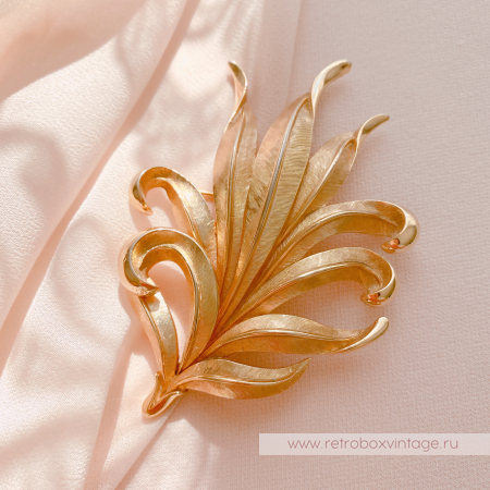 TRIFARI Брошь «Перо мифического феникса»