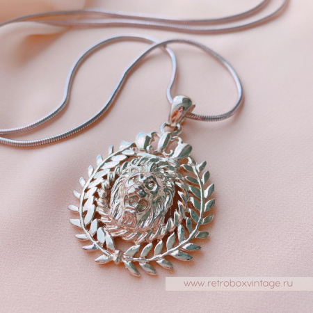 ANNE KLEIN Кулон на цепочке «Светская львица: серебро»