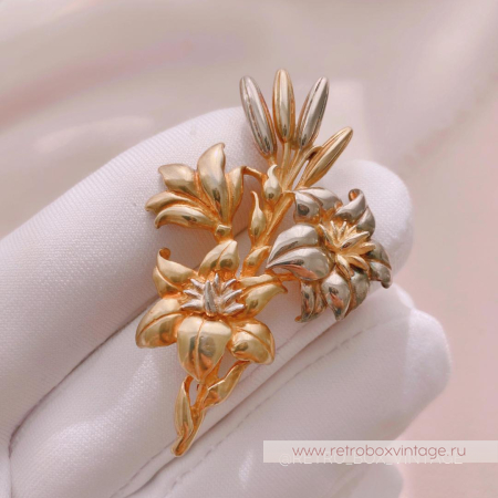 MMA Брошь-кулон «Букет лилий»