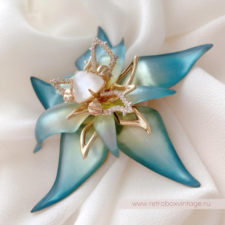 ALEXIS BITTAR Брошь «Голубой эдельвейс»