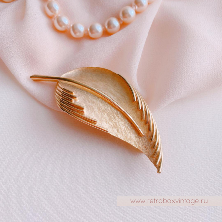 TRIFARI Брошь «Золотой лист»
