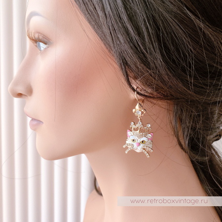 RITZY COUTURE Серьги «Белая королева кошек: золото» RITZY COUTURE Серьги «Белая королева кошек: золото»
