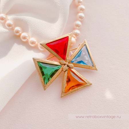 NO NAME Брошь-кулон «Тайны алхимии: кристальный цветной мальтийский крест»