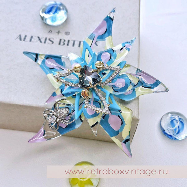 ALEXIS BITTAR Брошь «Пестрый цветок эдельвейса с пауком»