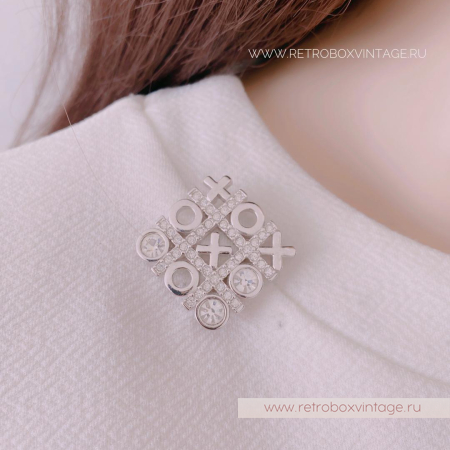 SWAROVSKI Брошь «Крестики-нолики: серебро»