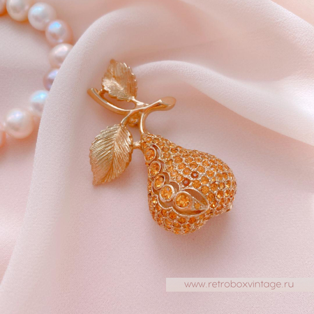 NAPIER Брошь «Золотистая груша»