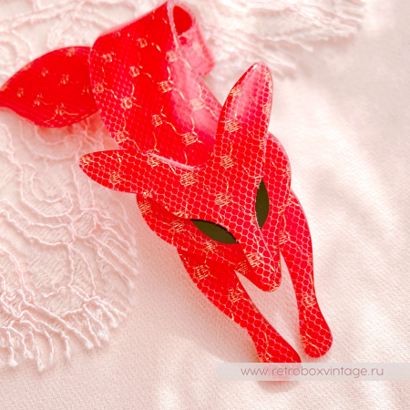 LEA STEIN Брошь "Лиса: красная кружевная" черные глазки