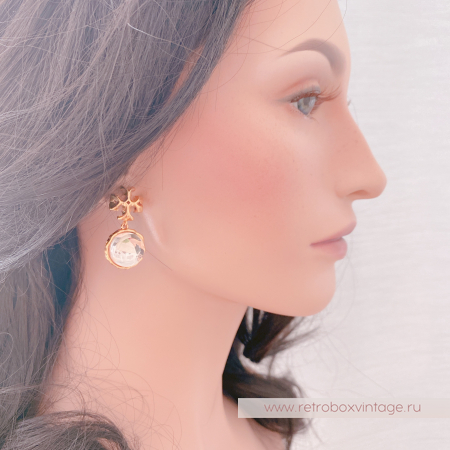 TORY BURCH Серьги-пусеты «Роксана: бежево-нюдовые кабошоны»