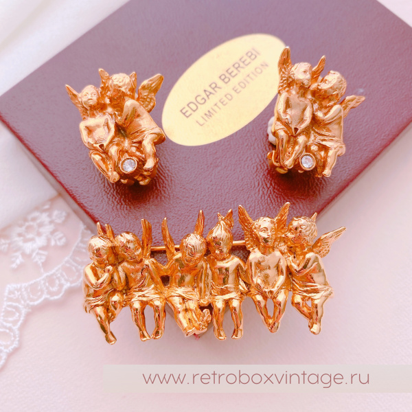 EDGAR BEREBI Брошь «Шесть ангелов в ряд: сатиновое золото»