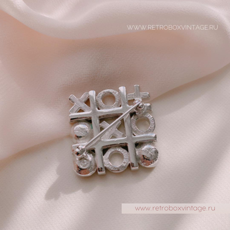 SWAROVSKI Брошь «Крестики-нолики: серебро»