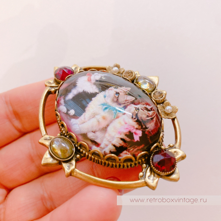 SWEET ROMANCE Брошь «Три милых котенка» (с нюансом)