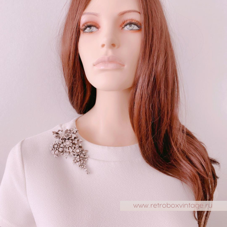 SWEET ROMANCE Брошь «Корсажная роскошь»