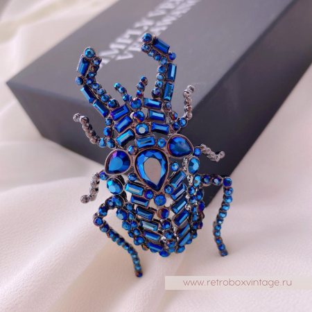 VERA WANG Брошь «Жук»