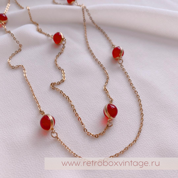 AVON Нить с кабошонами-безелями «Ягодка»