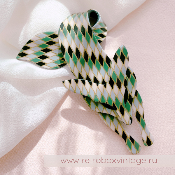 LEA STEIN Брошь «Лиса арлекин: хвойный лес» черные глазки