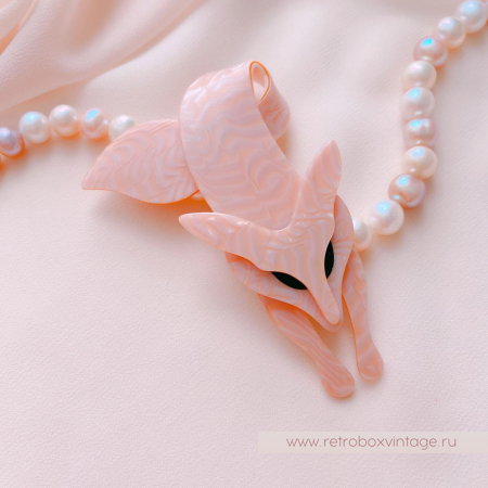 LEA STEIN Брошь «Персиковая лиса»