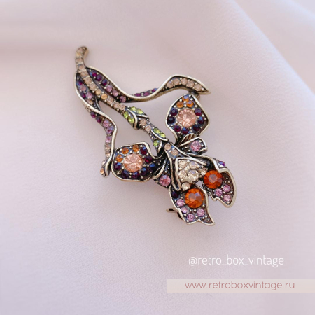 HEIDI DAUS Брошь «Кристальный ирис»