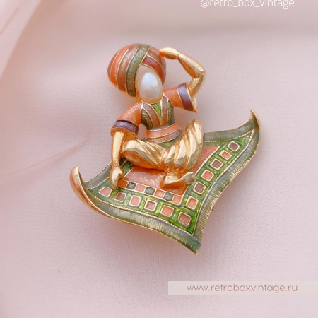 JOAN RIVERS Брошь «Старик Хоттабыч»