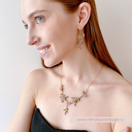 MICHAEL MICHAUD Колье «Нежная весна: цветение персика»