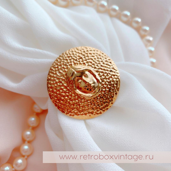 Клип-зажим для платка или бус «Юная богиня» NO NAME 