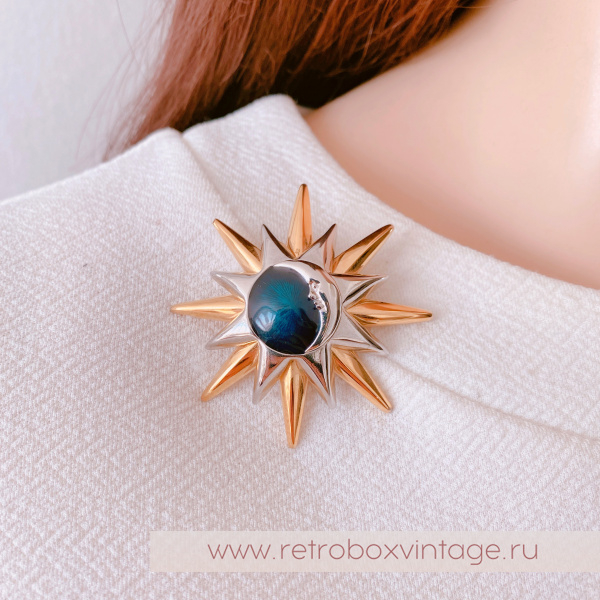 LIZ CLAIBORNE Брошь "Солнце, луна и звезда"
