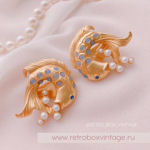 AVON / ELIZABETH TAYLOR Клипсы «Золотые рыбки: коллекция мерцающего моря»