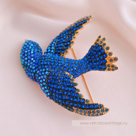JOAN RIVERS Брошь «Синяя птица в полете»