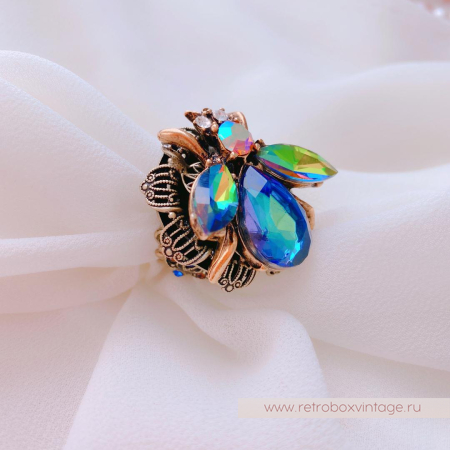 SWEET ROMANCE Кольцо «Радужная пчелка» SWEET ROMANCE Кольцо «Радужная пчелка»