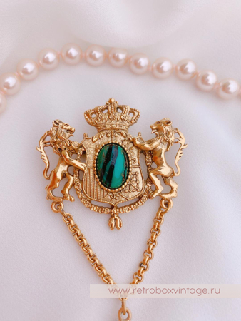 1928 JEWELRY  Брошь «Герб со львами»