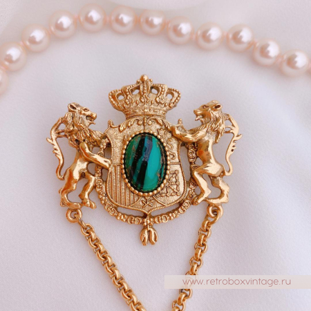 1928 JEWELRY  Брошь «Герб со львами»