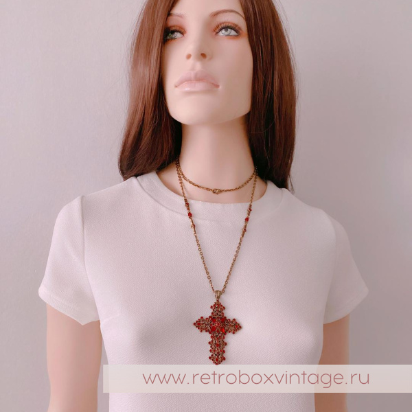 SWEET ROMANCE Кулон на цепочке «Гранатовый крест»