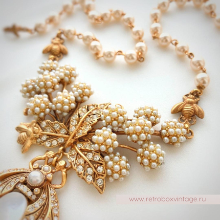 ASKEW LONDON Ожерелье «Жемчужные бабочки»