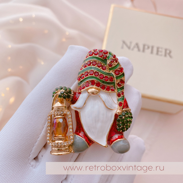 NAPIER Брошь "Гном c фонариком"