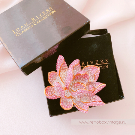 JOAN RIVERS Брошь «Розовый лотос» коллекционная