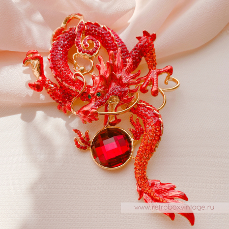 BUTTLER AND WILSON Брошь «Огненный дракон с красным кристаллом»